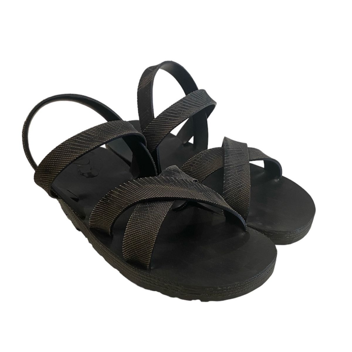Vietnam Tire Sandals – Handmade Recycled Tire Multi‑Strap Sandals “4‑Quai Boeing”
