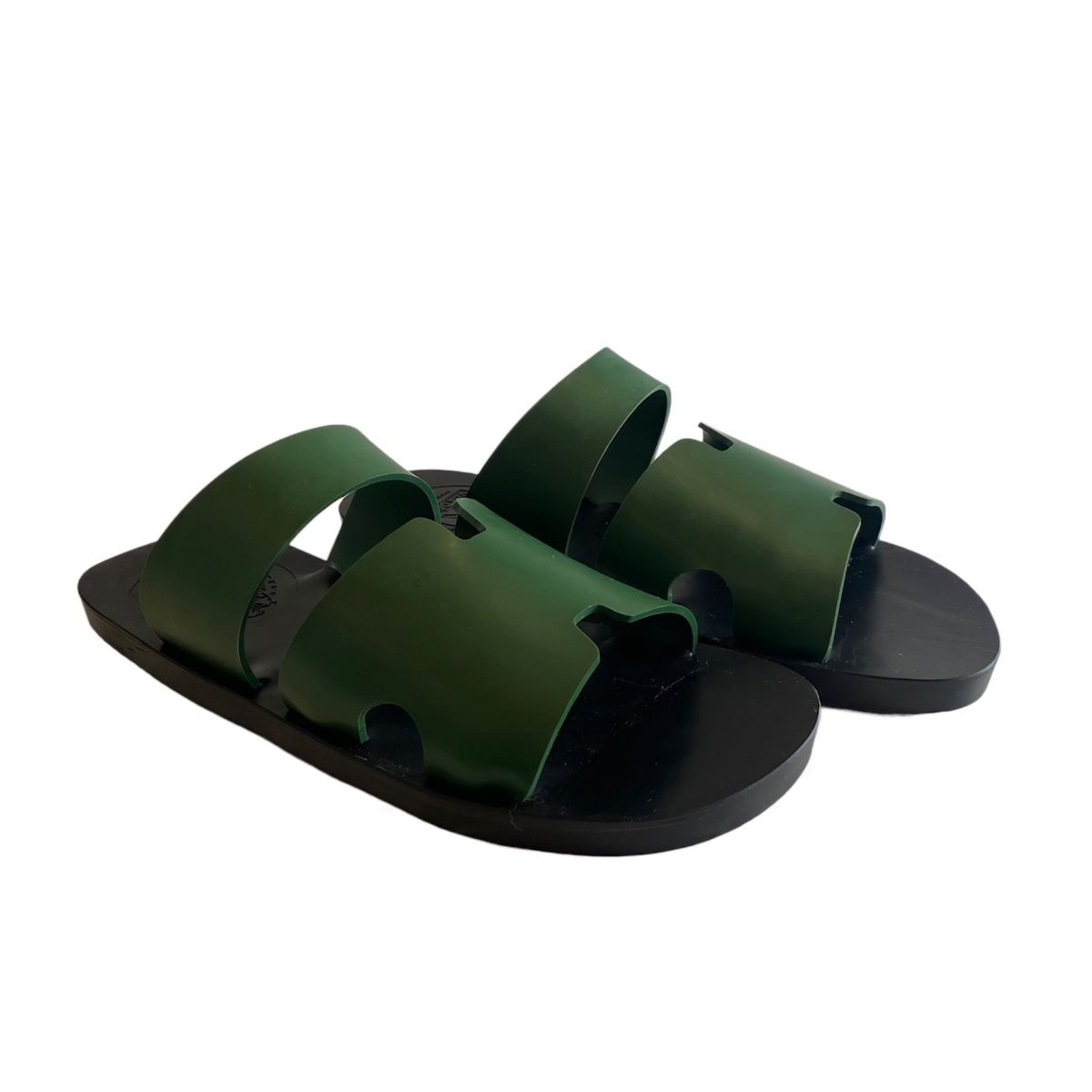 Vietnam Tire Sandals – Handmade H-Strap Sandals from Recycled Tires NAQNSM005