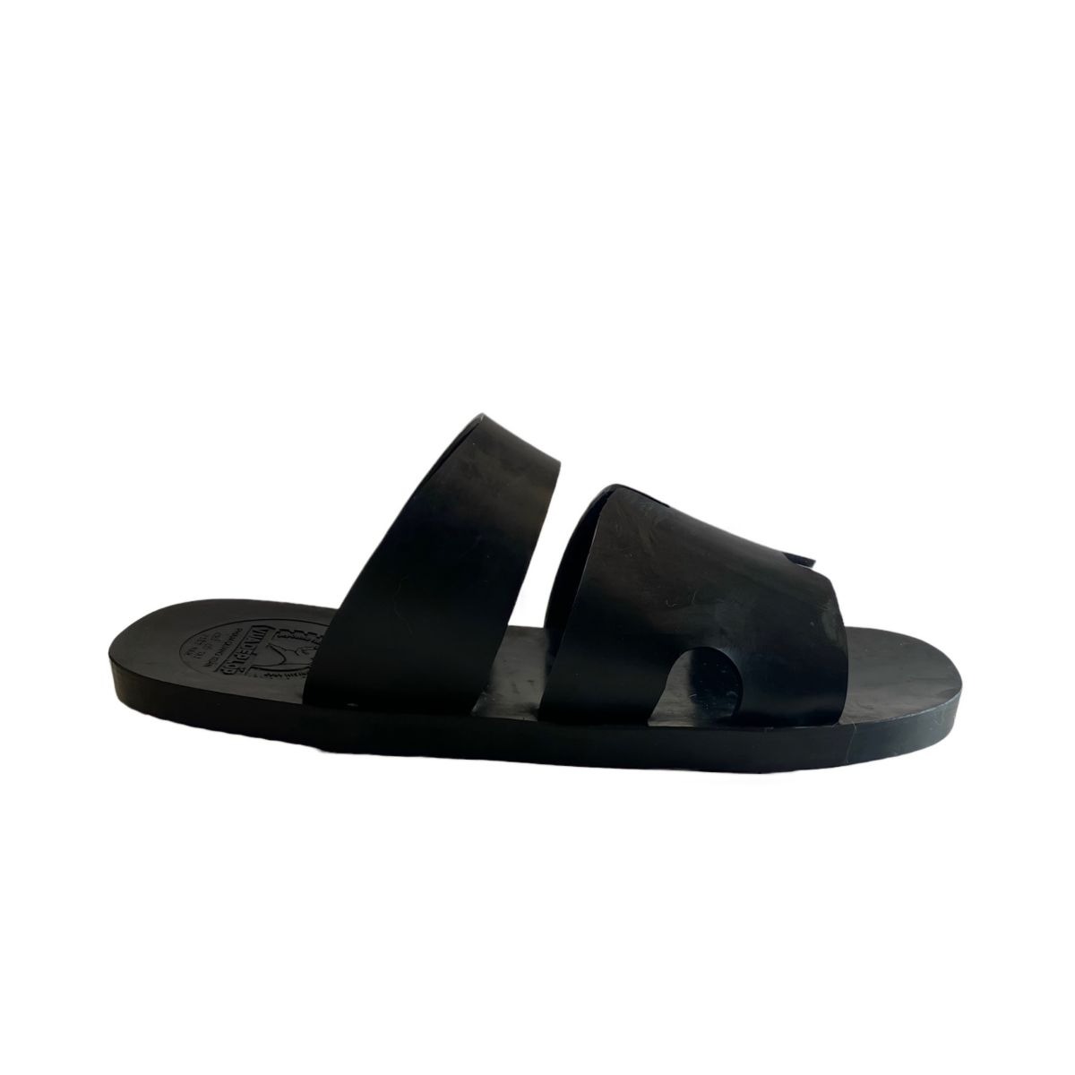 Vietnam Tire Sandals – Handmade H-Strap Sandals from Recycled Tires NAQNSM006 1